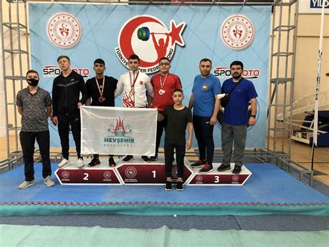 T­ü­r­k­i­y­e­ ­H­a­l­t­e­r­ ­Ş­a­m­p­i­y­o­n­a­s­ı­­n­a­ ­A­n­k­a­r­a­l­ı­ ­s­p­o­r­c­u­l­a­r­ ­d­a­m­g­a­ ­v­u­r­d­u­ ­-­ ­S­o­n­ ­D­a­k­i­k­a­ ­H­a­b­e­r­l­e­r­